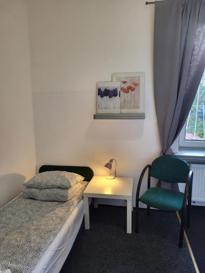 Charmed Homestay - Zaczarowany Varsavia Esterno foto