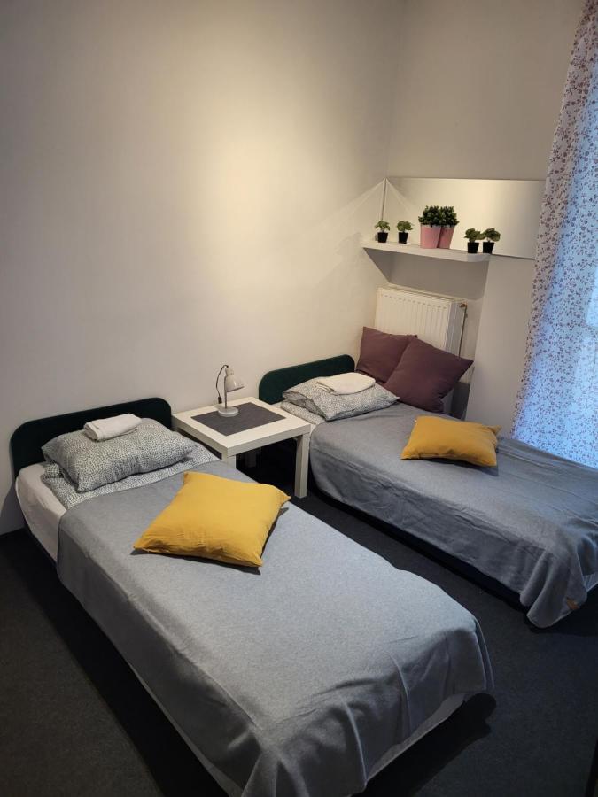 Charmed Homestay - Zaczarowany Varsavia Esterno foto