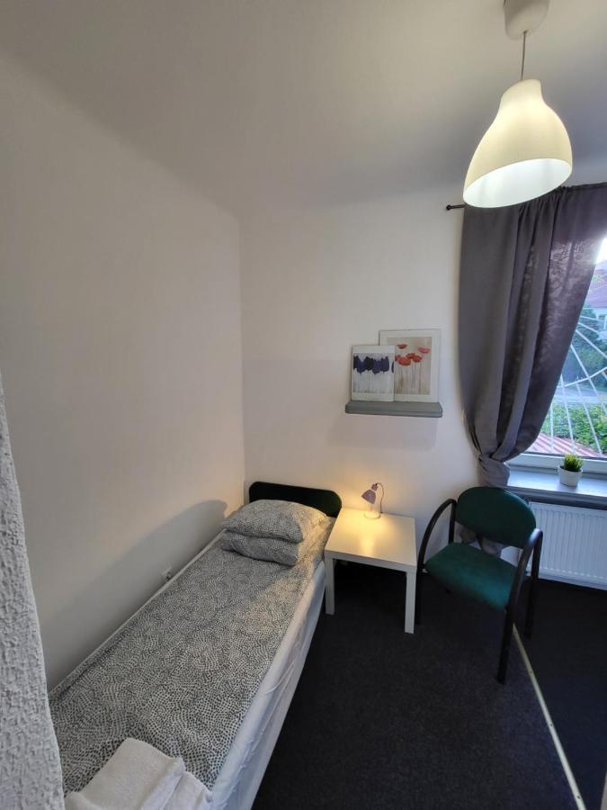 Charmed Homestay - Zaczarowany Varsavia Esterno foto