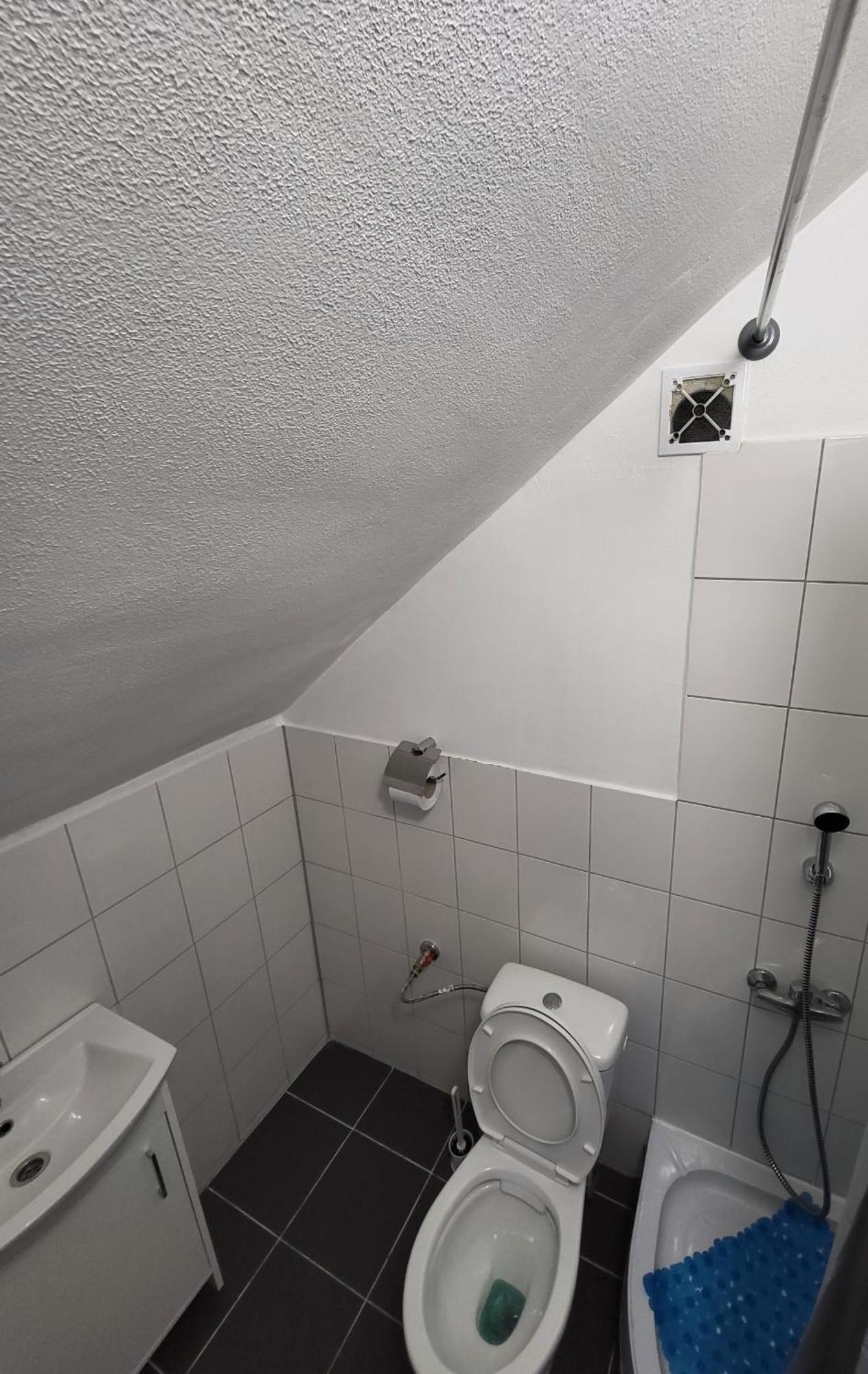 Charmed Homestay - Zaczarowany Varsavia Esterno foto
