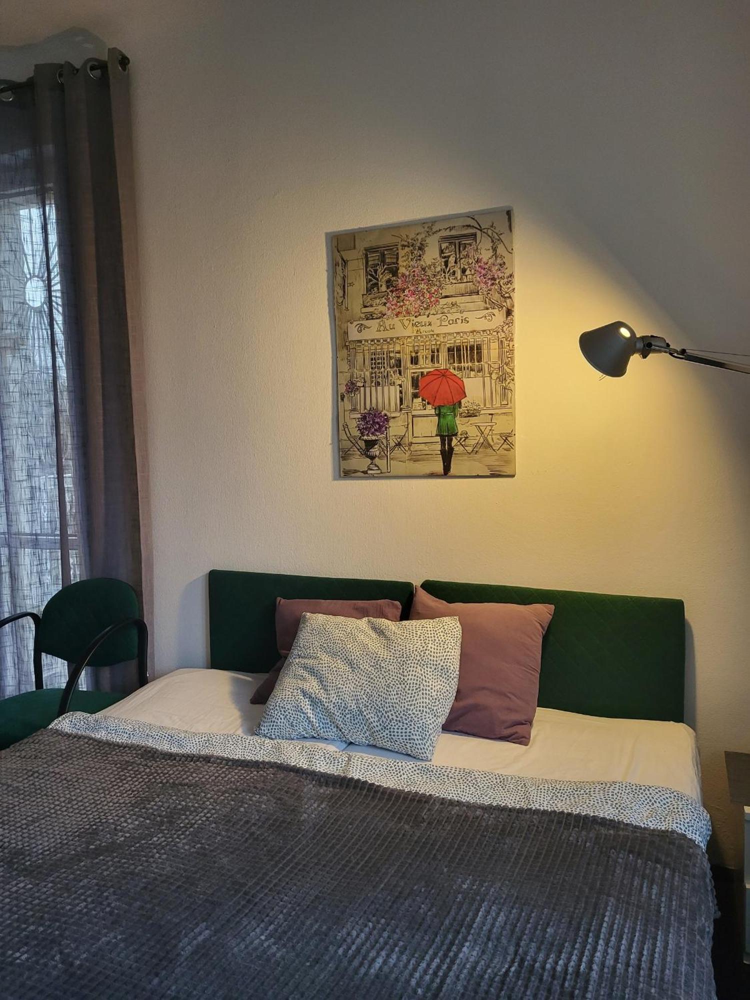 Charmed Homestay - Zaczarowany Varsavia Esterno foto